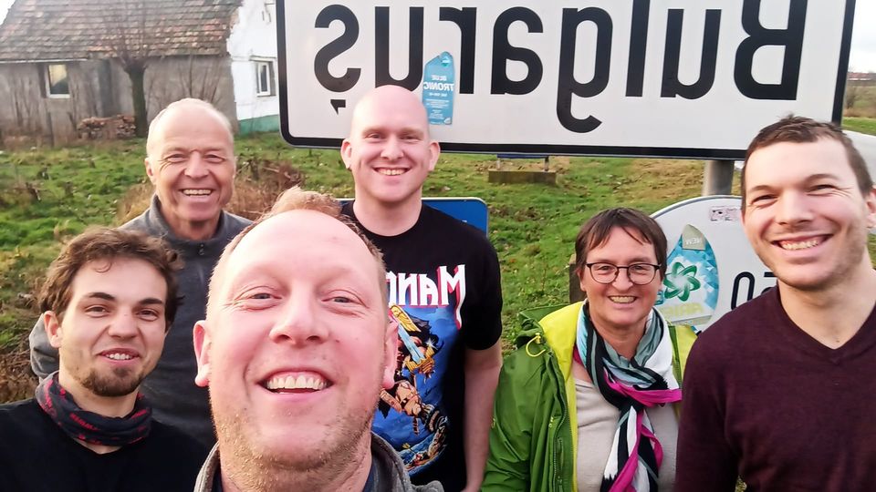 Ankunft Gruppe Mrz am Ortsschild.jpeg